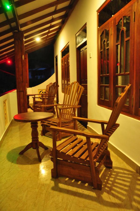 Hotel Mama's Place 3*