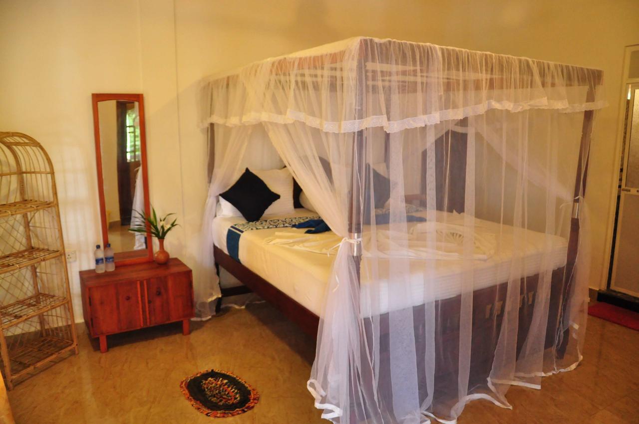 Hotel Mama's Place 3*