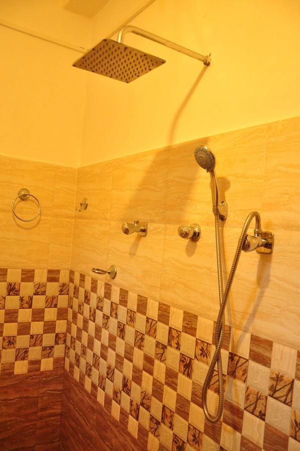 Hotel Mama's Place 3*