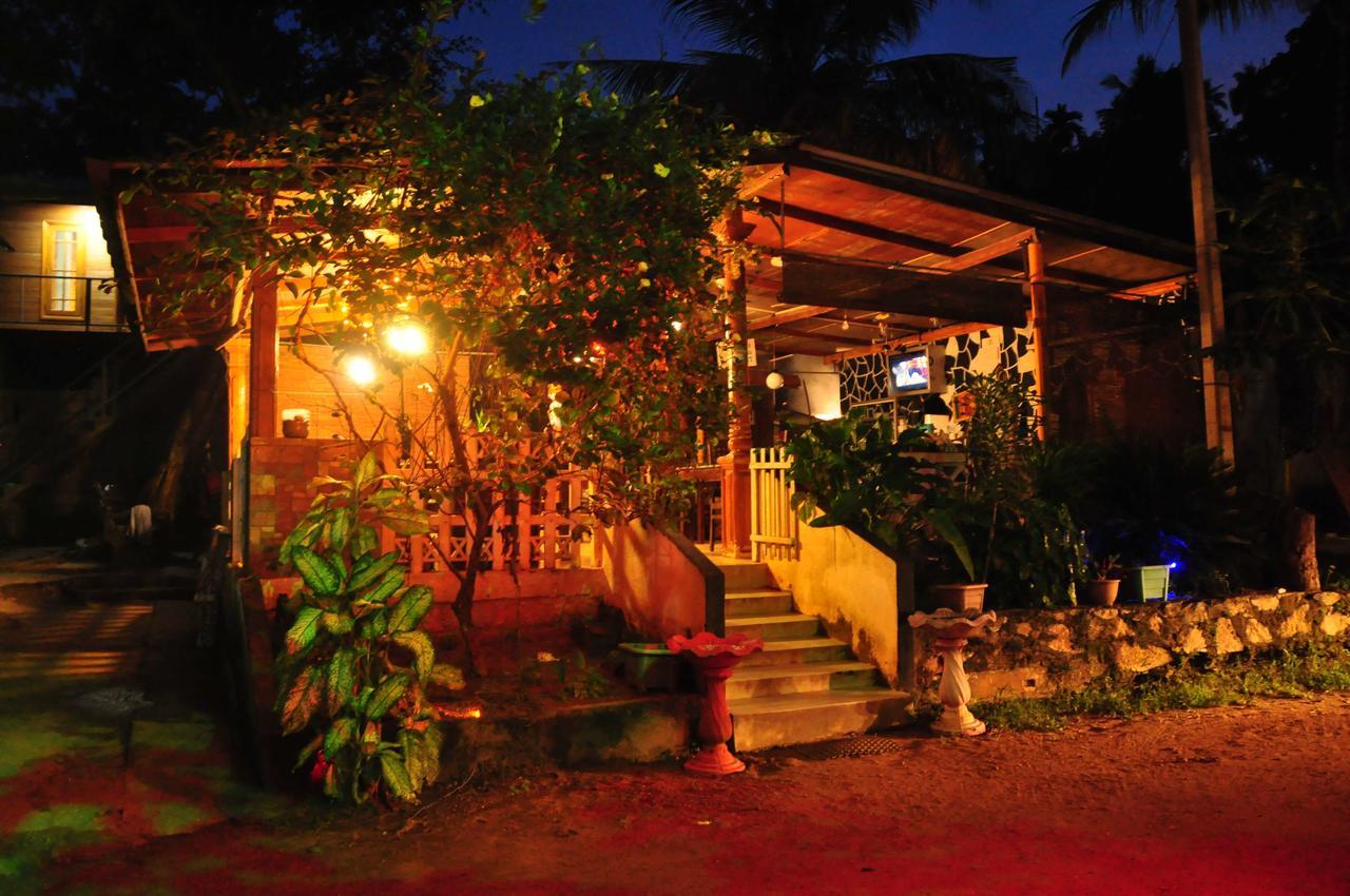 Hotel Mama's Place 3*