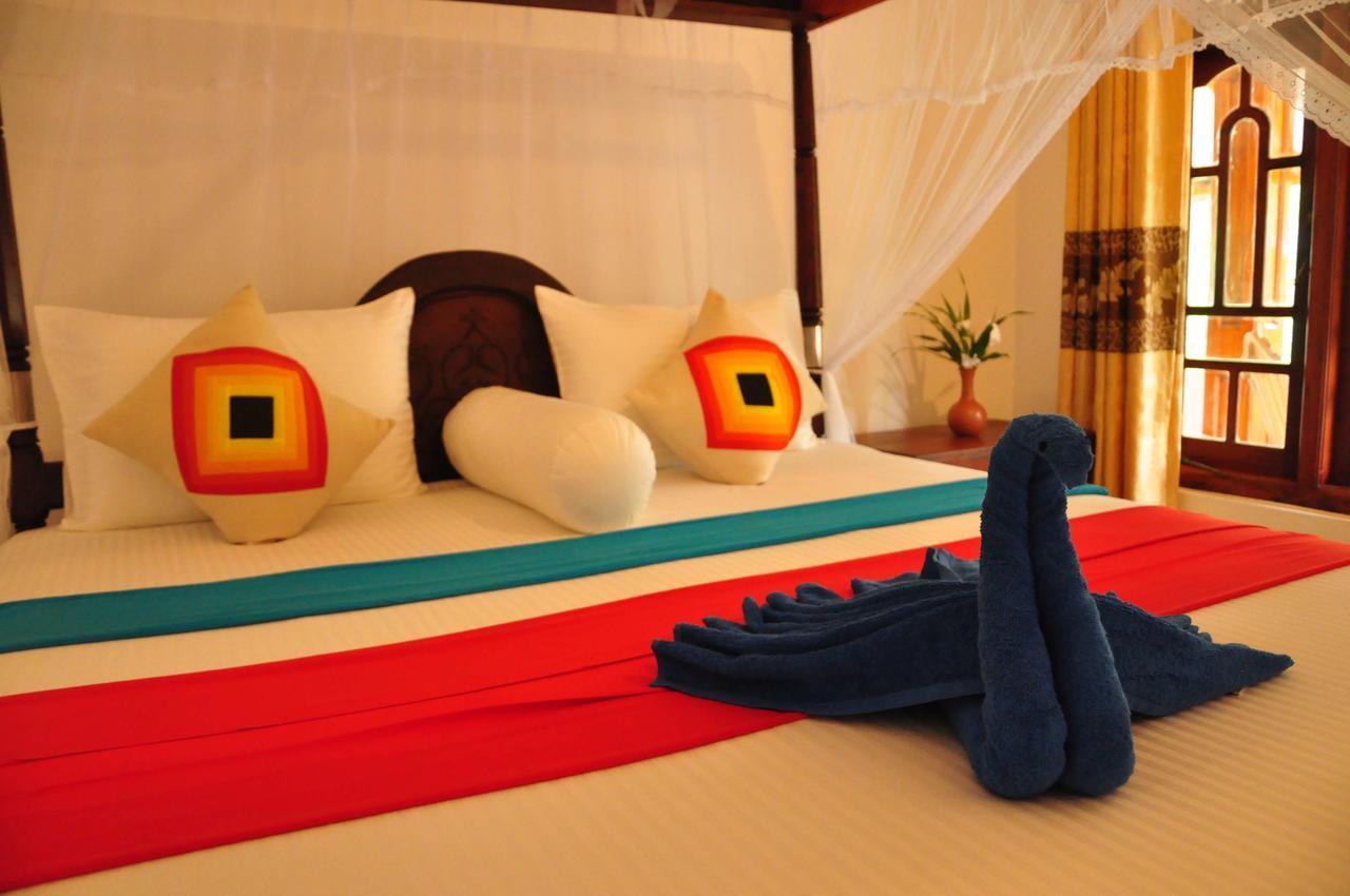 Hotel Mama's Place 3*